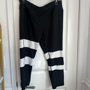Size XL leggings